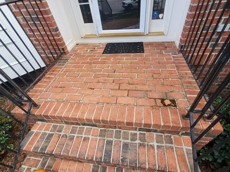 Tuckpointing
Brick pointing